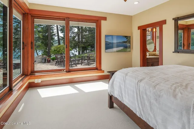 $8,800,000 | 203 Shannon Lane, Dover, ID 83825