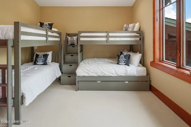 $8,800,000 | 203 Shannon Lane, Dover, ID 83825