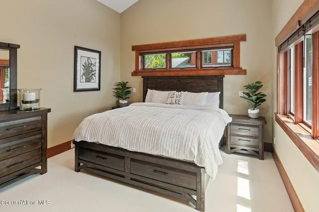 $8,800,000 | 203 Shannon Lane, Dover, ID 83825