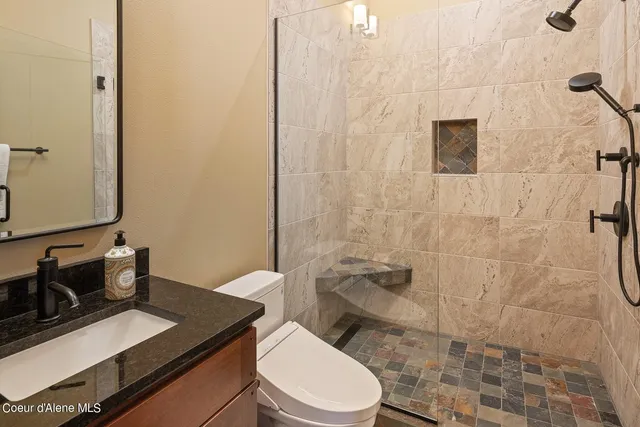 $8,800,000 | 203 Shannon Lane, Dover, ID 83825