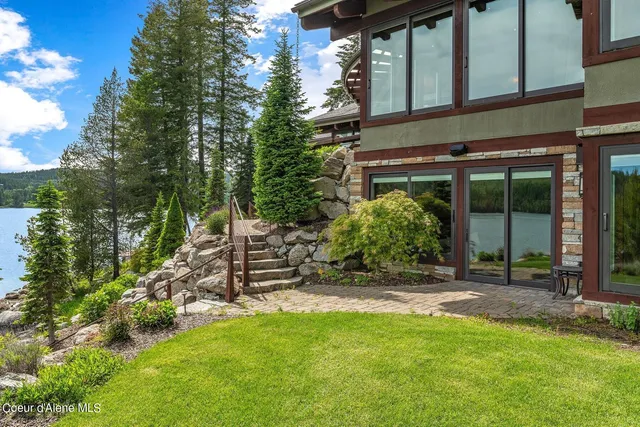 $8,800,000 | 203 Shannon Lane, Dover, ID 83825