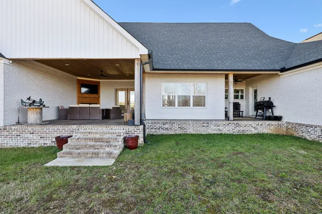 $1,175,000 | 2039 Buffalo Road, Hohenwald, TN 38462