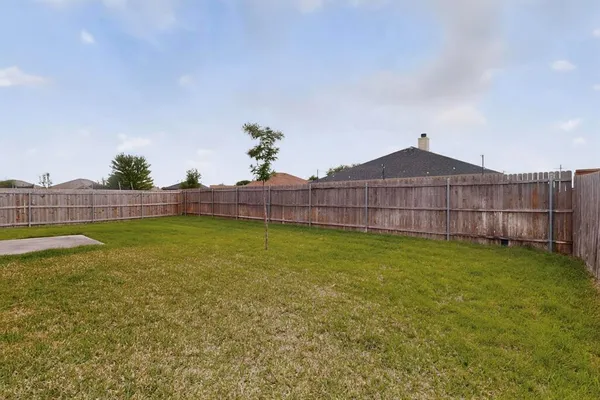 $2,100 | 313 Coneflower Drive, Fate, TX 75087