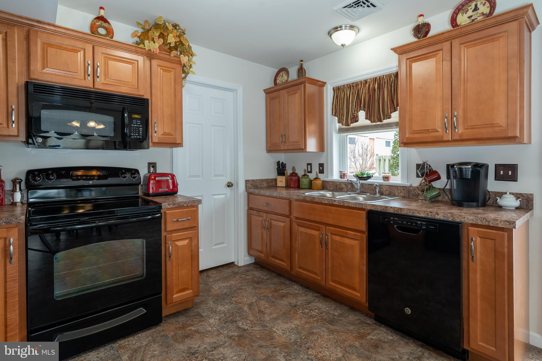 28 A Lititz Run Road Lititz, PA 17543 - Photo 14 of 29
