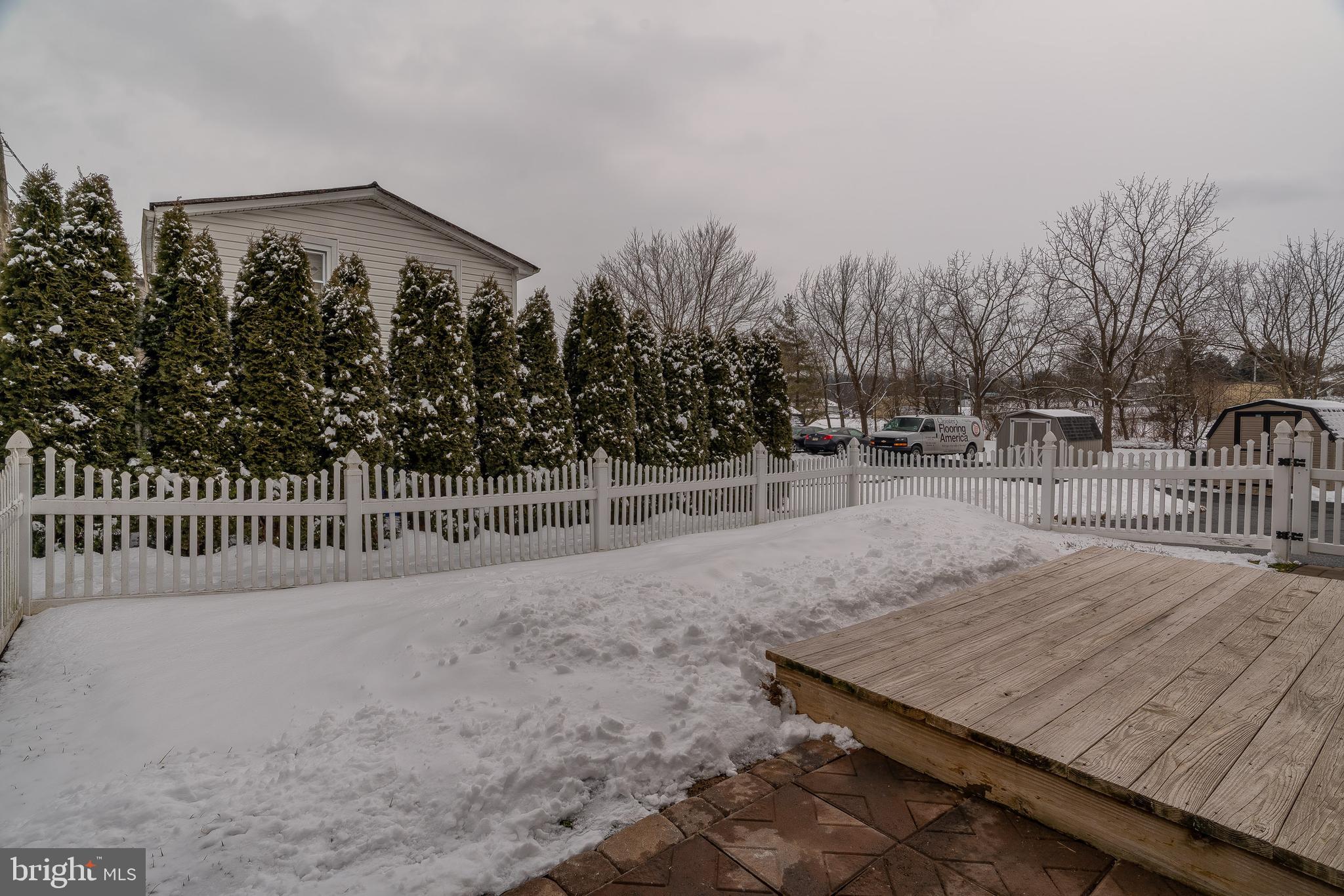 28 A Lititz Run Road Lititz, PA 17543 - Photo 27 of 29 Fenced-in yard