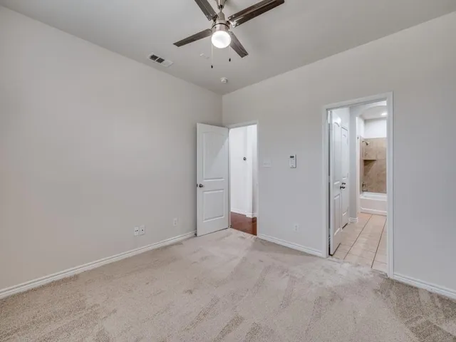 $259,000 | 950 Henderson Street, Fort Worth, TX 76102