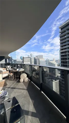 $8,500 | 1000 Brickell Plaza, Unit 4009, Miami, FL 33131