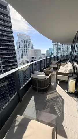 $8,500 | 1000 Brickell Plaza, Unit 4009, Miami, FL 33131