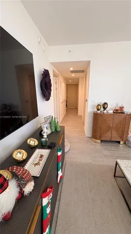 $8,500 | 1000 Brickell Plaza, Unit 4009, Miami, FL 33131