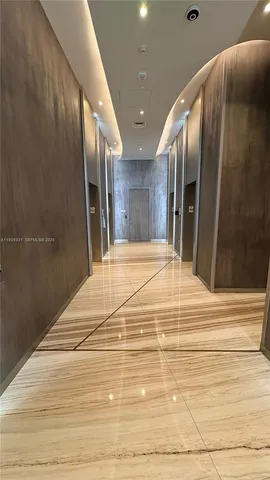 $8,500 | 1000 Brickell Plaza, Unit 4009, Miami, FL 33131