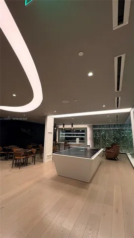 $8,500 | 1000 Brickell Plaza, Unit 4009, Miami, FL 33131