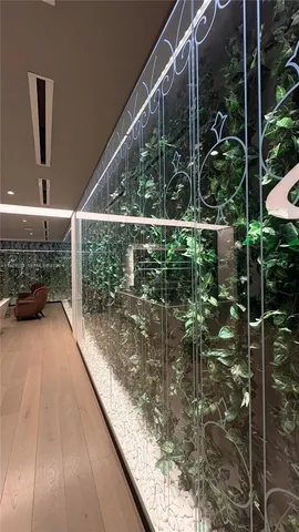 $8,500 | 1000 Brickell Plaza, Unit 4009, Miami, FL 33131