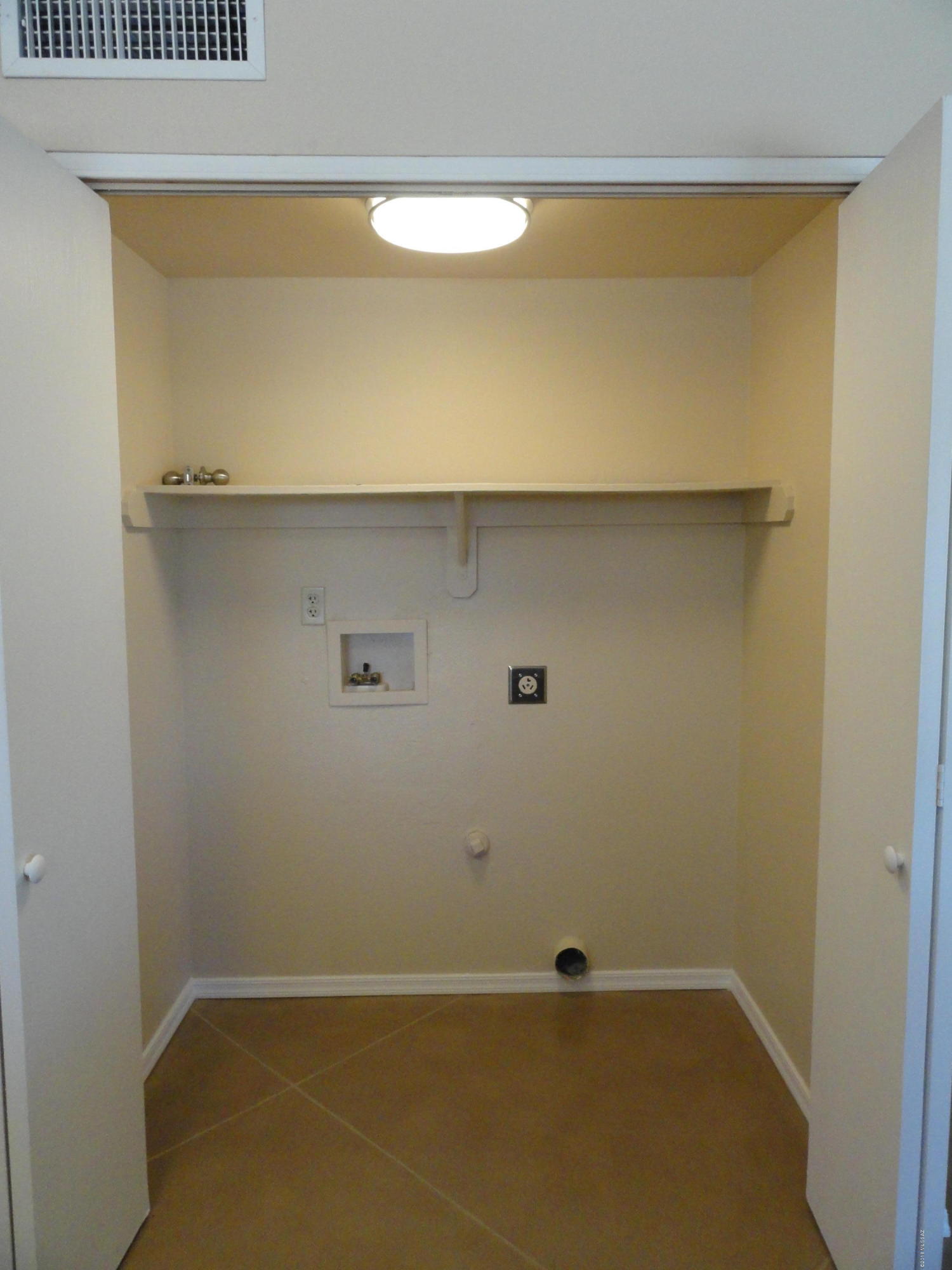 10015 East Susan Rae Place Tucson, AZ 85748 - Photo 6 of 20