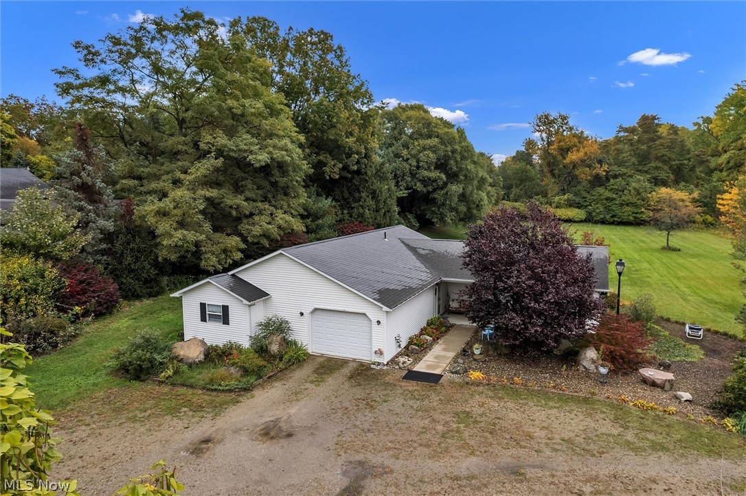 6438 Chapel Road Madison, OH 44057 - Photo 4 of 35