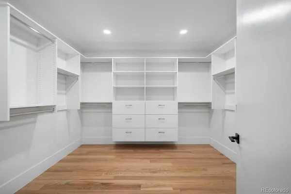 $5,760,000 | 6954 South Espana Way, Centennial, CO 80016