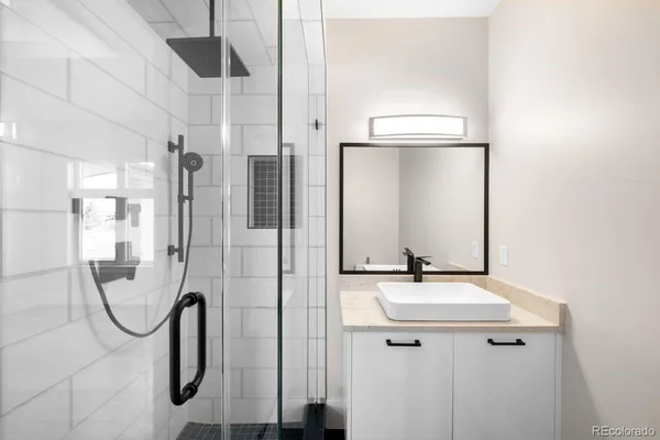 $5,760,000 | 6954 South Espana Way, Centennial, CO 80016