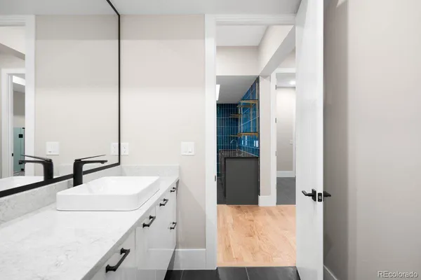 $5,760,000 | 6954 South Espana Way, Centennial, CO 80016