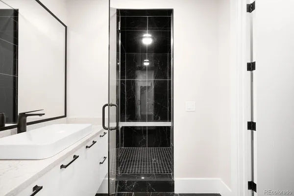 $5,760,000 | 6954 South Espana Way, Centennial, CO 80016