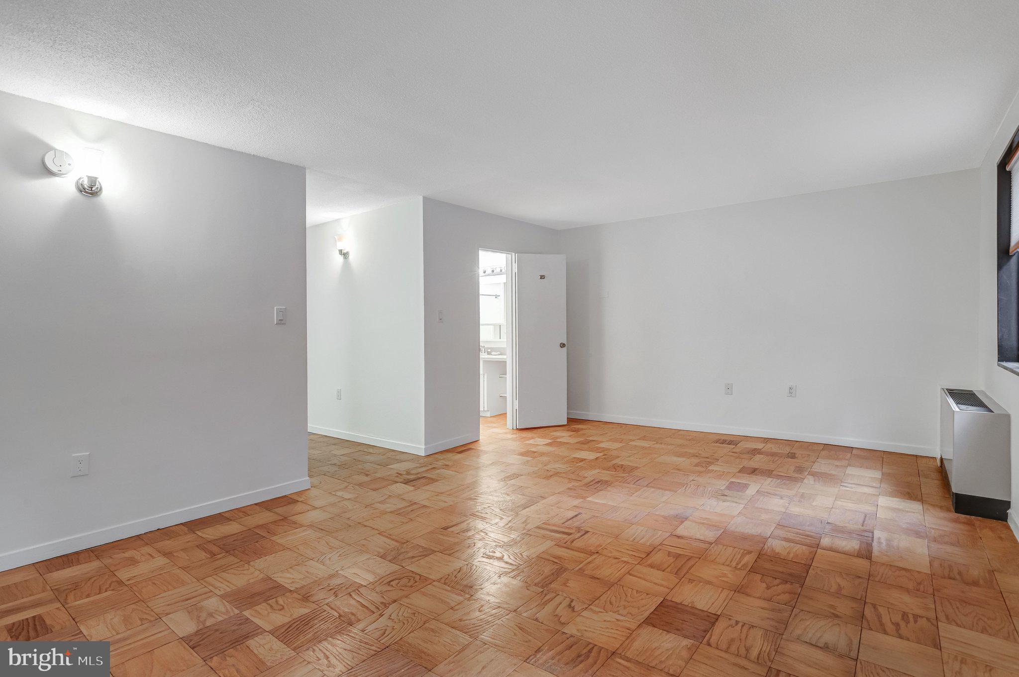 1718 P Street Northwest, Unit T13 Washington, DC 20036 - Photo 5 of 12