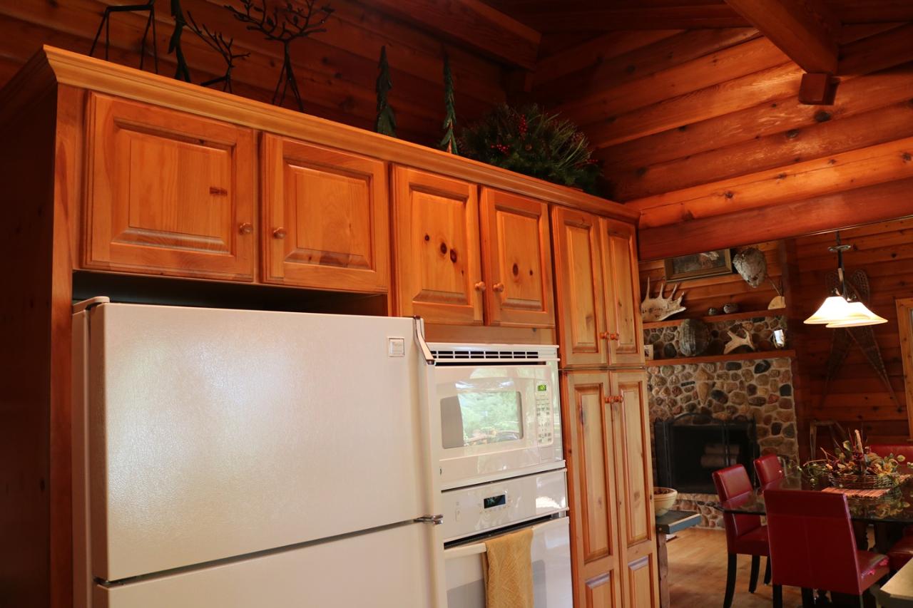 2834 Flowage Road Park Falls, WI 54552 - Photo 5 of 52 Gallery Image 5