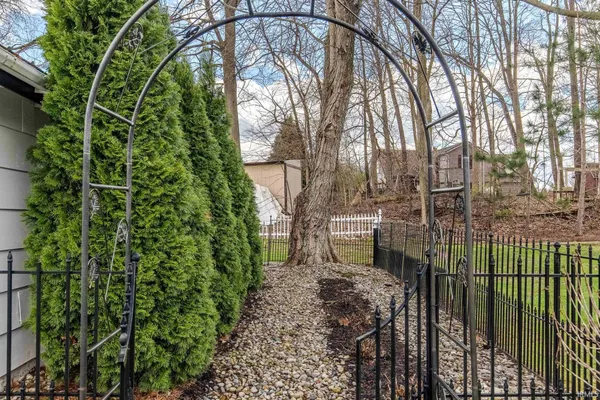 $385,000 | 604 Vine Street, Lagrange, IN 46761