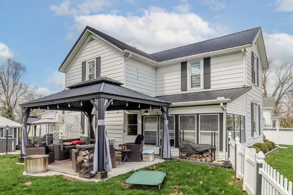 $385,000 | 604 Vine Street, Lagrange, IN 46761