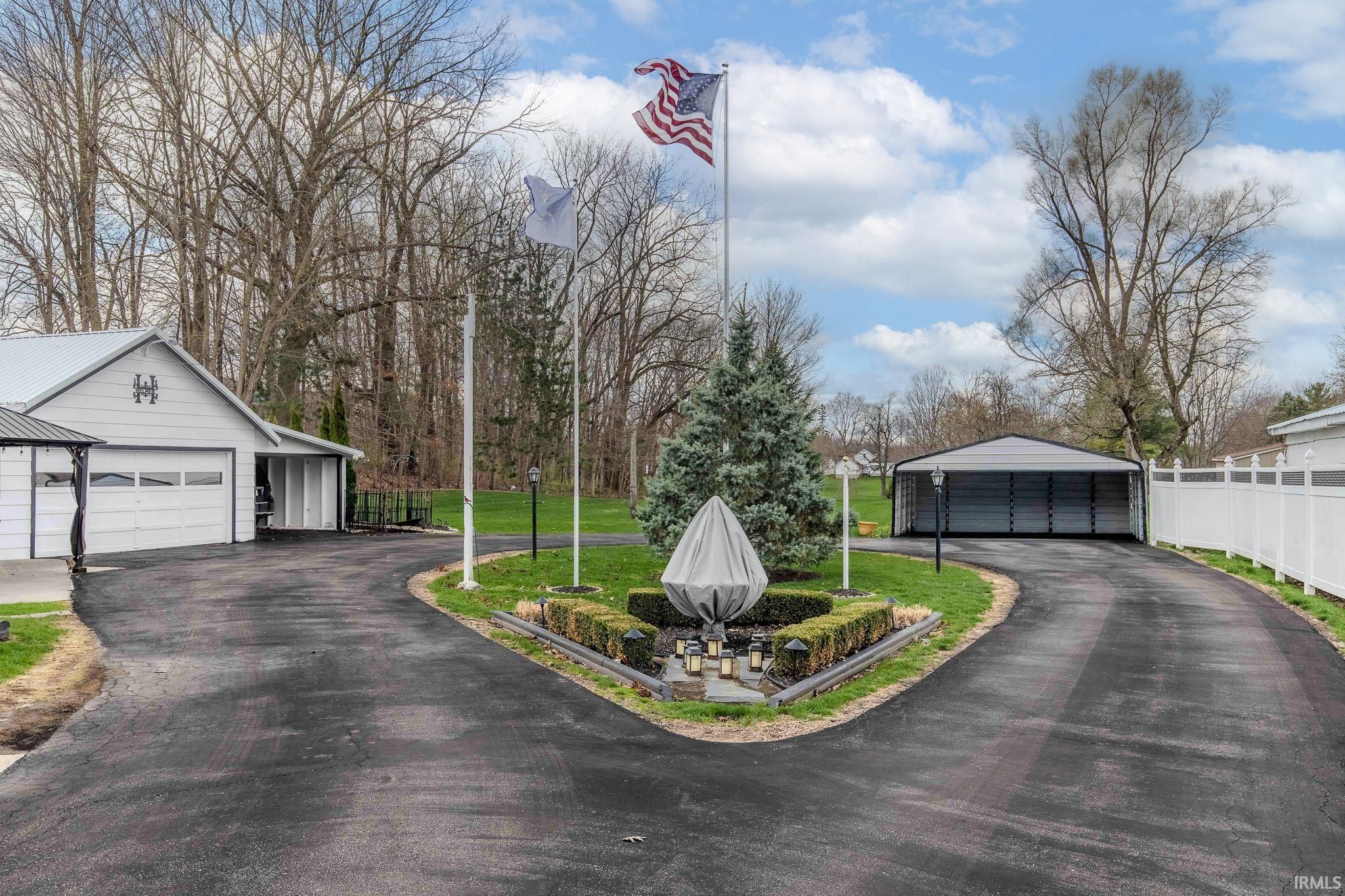 604 Vine Street Lagrange, IN 46761 - Photo 7 of 31