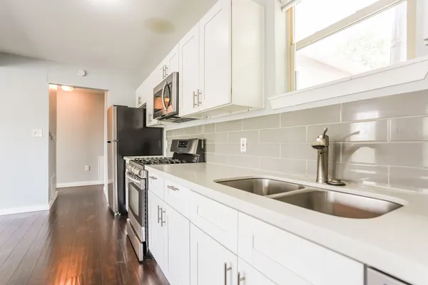$1,100 | 4801 Avenue H, Austin, TX 78751