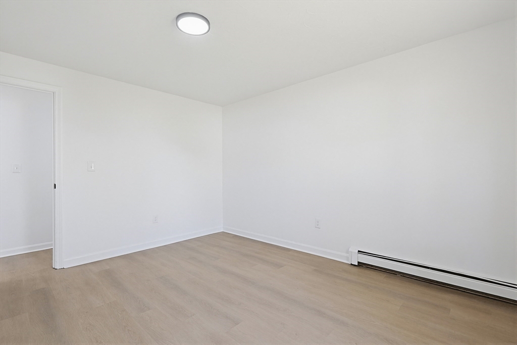9 Scraggy Neck Rd Extension Bourne, MA 02534 - Photo 20 of 42