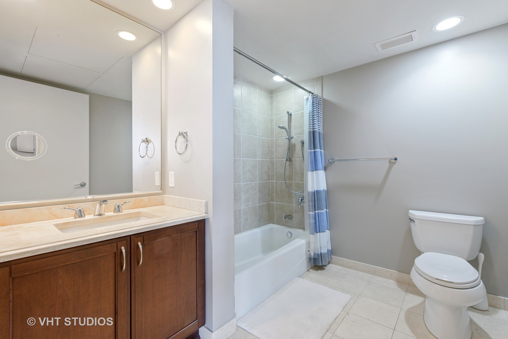 60 East Monroe Street, Unit 3804 Chicago, IL 60603 - Photo 11 of 21