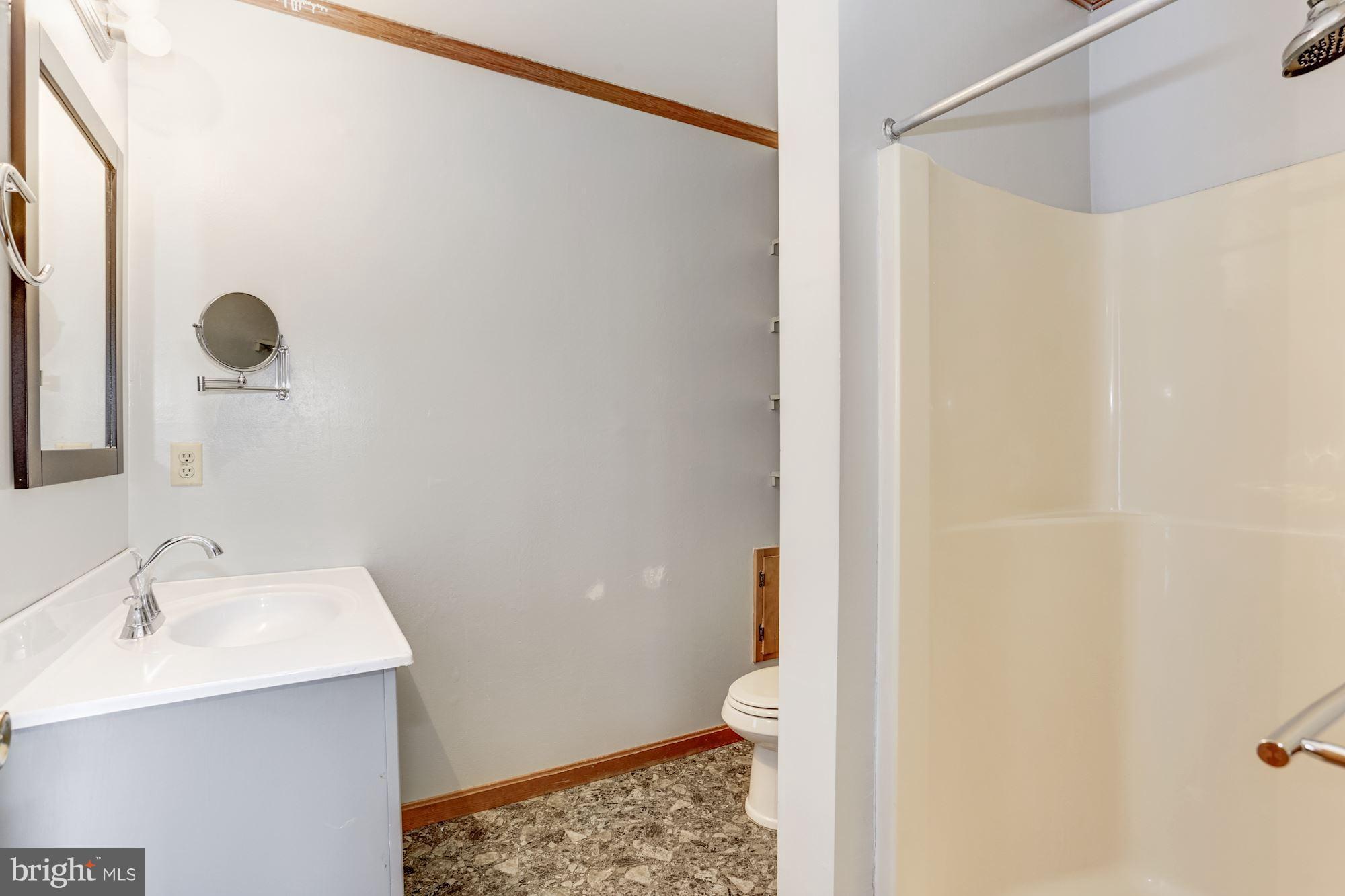 16517 Old Frederick Road Mount Airy, MD 21771 - Photo 20 of 38 Gallery Image 20