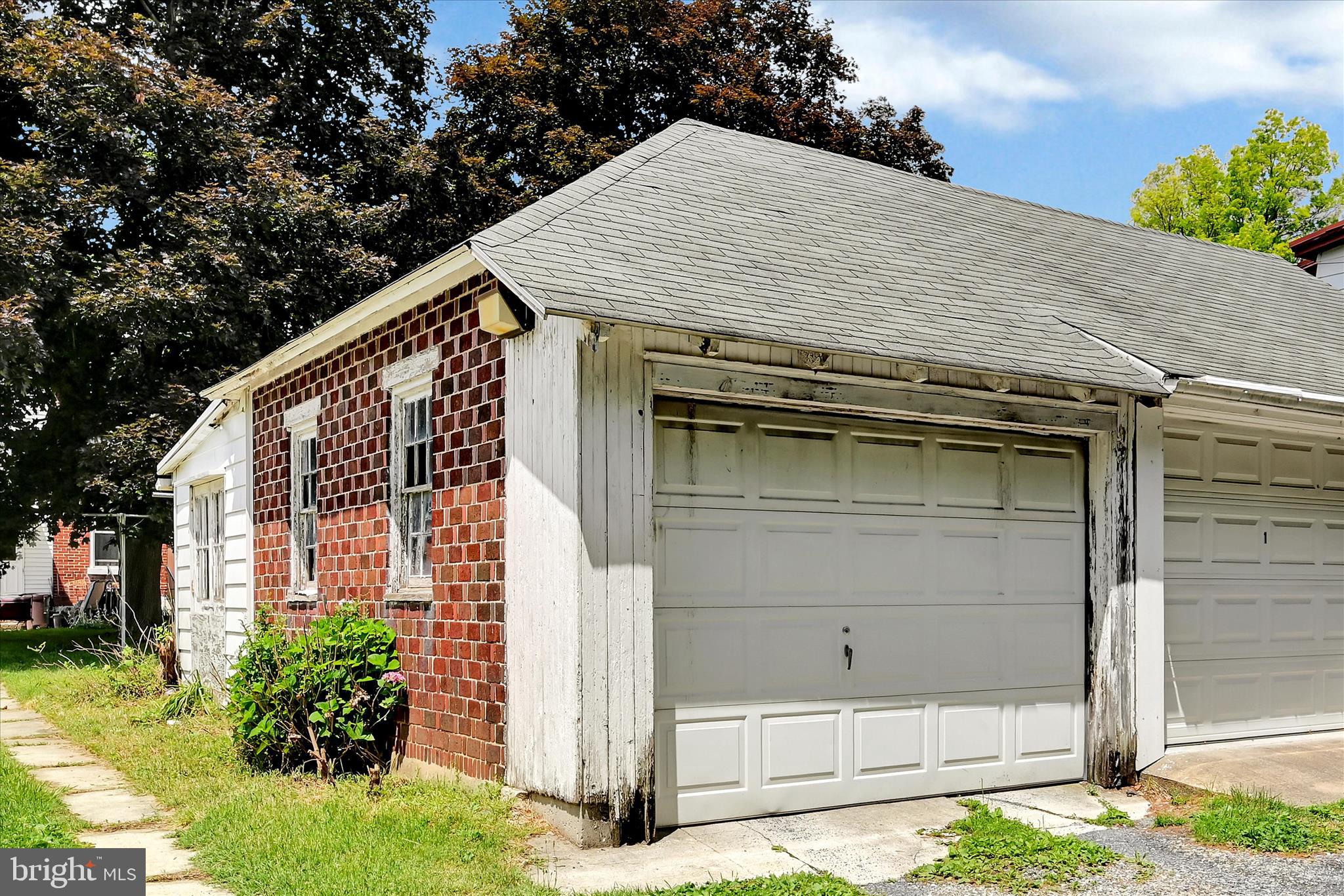 107 Woodrow Avenue Sinking Spring, PA 19608 - Photo 23 of 32 Exterior Back