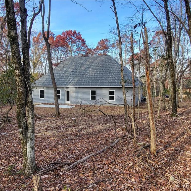 201 Behrens Road Jim Thorpe, PA 18229 - Photo 17 of 20 Rear View
