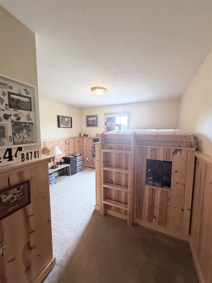 6585 Sinclair Road Eau Claire, MI 49111 - Photo 17 of 33