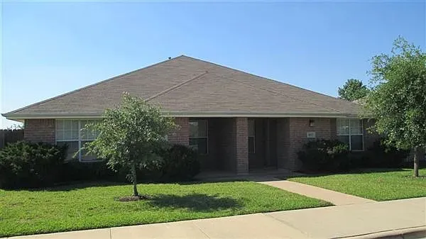 $1,500 | 905 Sun Meadows Street, College Station, TX 77845
