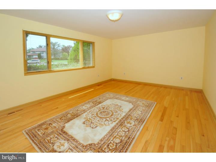 85 Kent Road Huntingdon Valley, PA 19006 - Photo 12 of 25 a view of an empty room and window