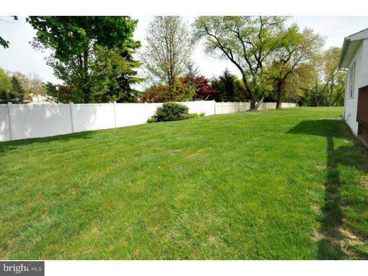 85 Kent Road Huntingdon Valley, PA 19006 - Photo 6 of 25 a view of yard with trees
