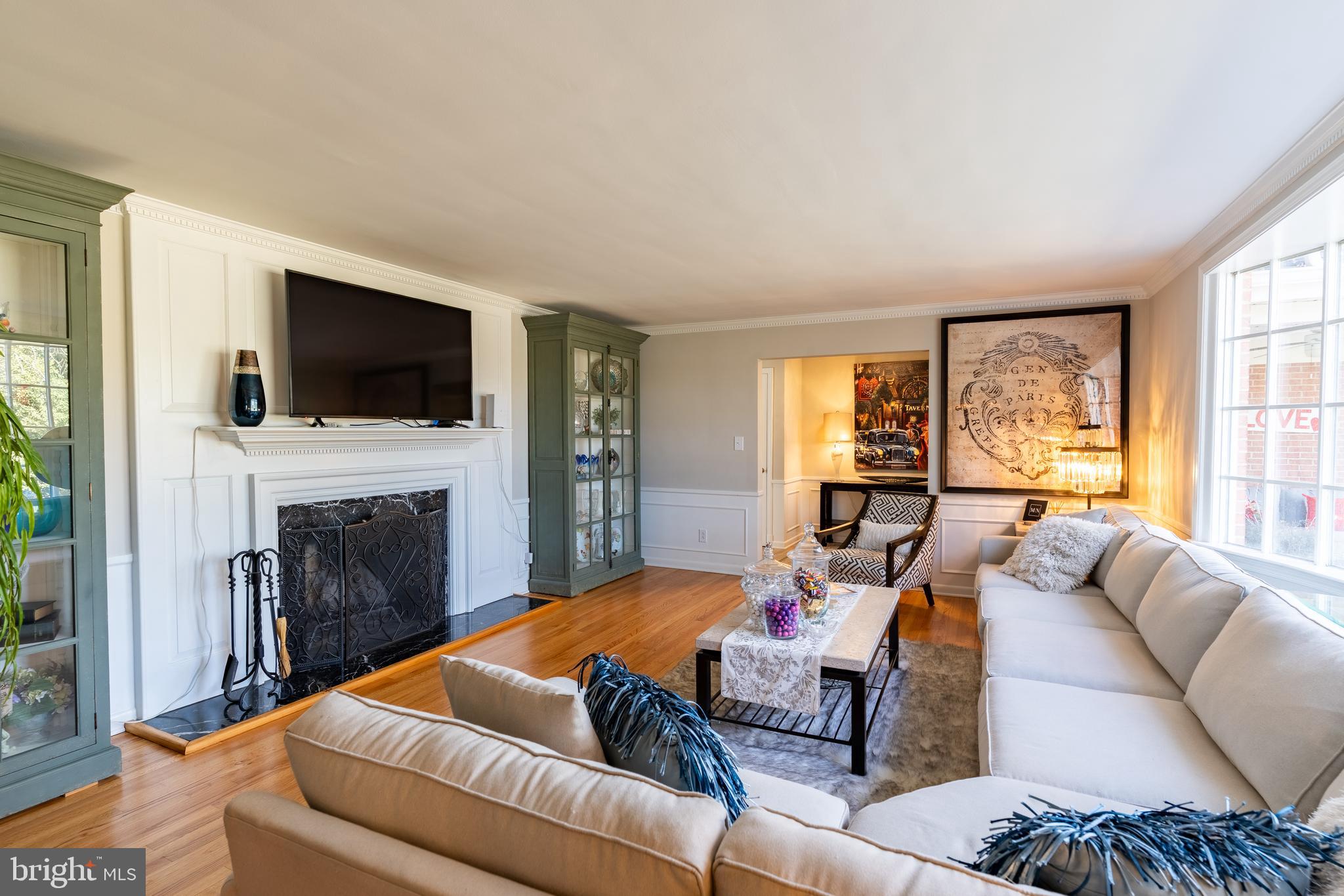 1600 Pot Spring Road Lutherville-Timonium, MD 21093 - Photo 15 of 58 Picture Molding