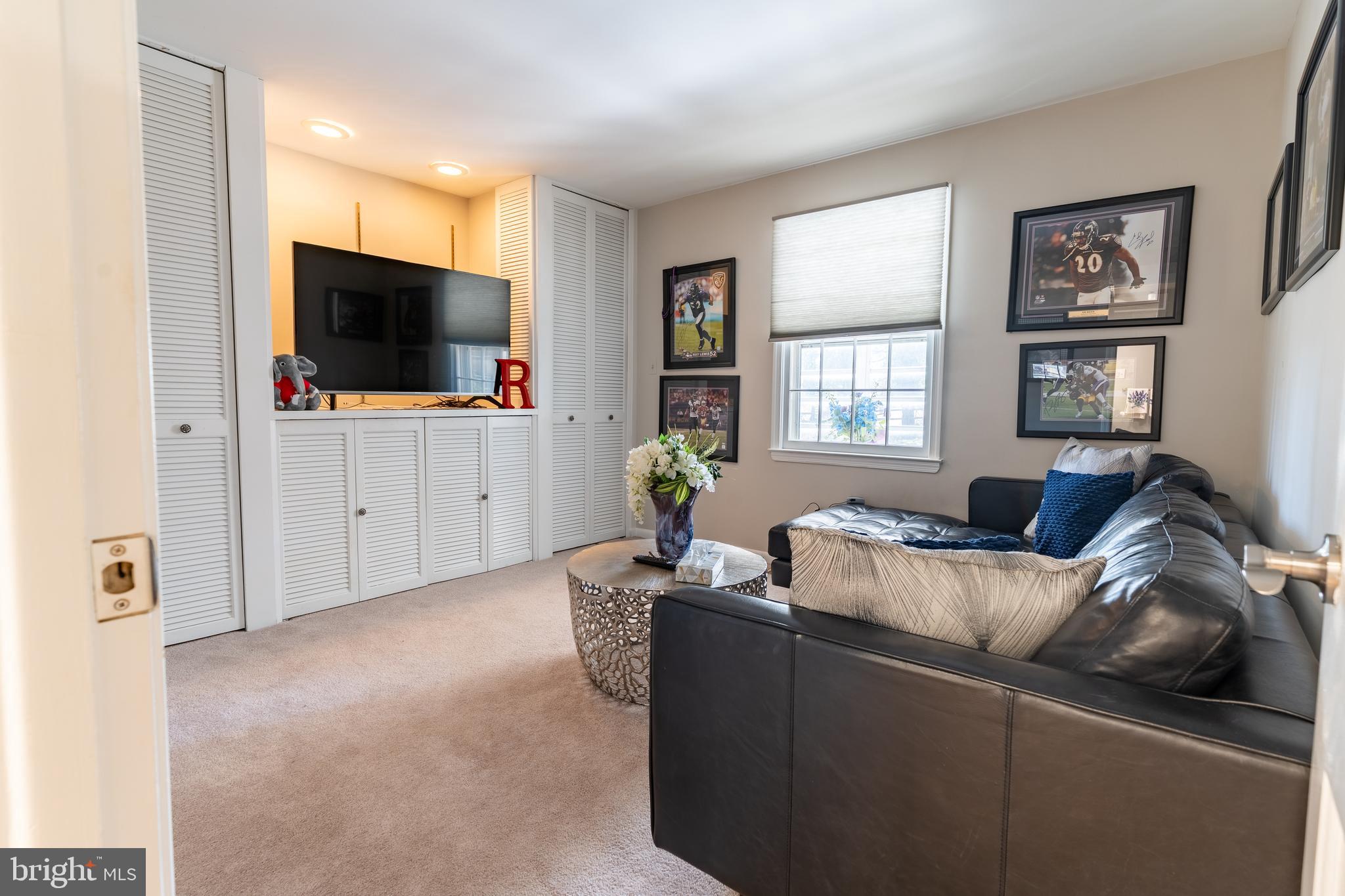 1600 Pot Spring Road Lutherville-Timonium, MD 21093 - Photo 28 of 58 Bedroom 2 Built Ins