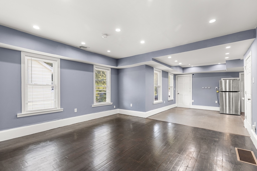 45 Thompson Street, Unit 2 Boston, MA 02136 - Photo 5 of 30 Gallery Image 5