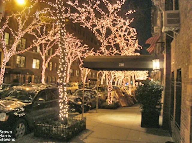 $499,999 | 210 East 73rd Street, Unit 7F | Lenox Hill