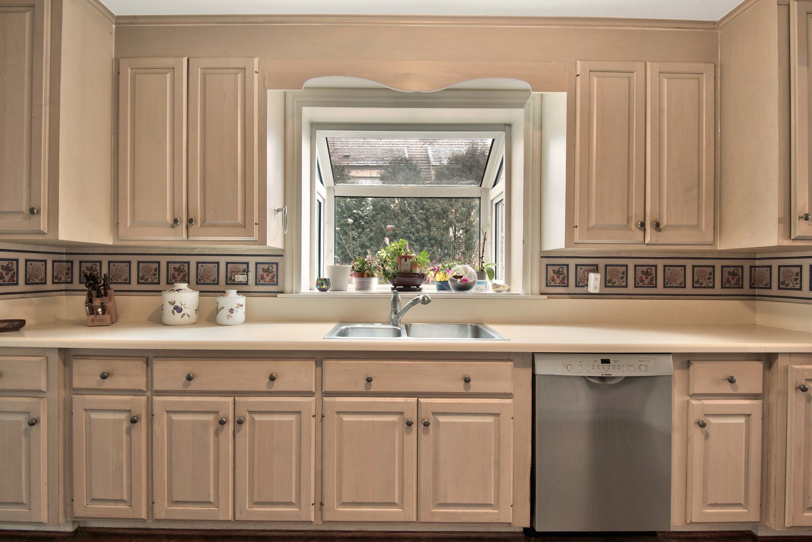 829 Sheridan Road Wilmette, IL 60091 - Photo 9 of 38 Gallery Image 9