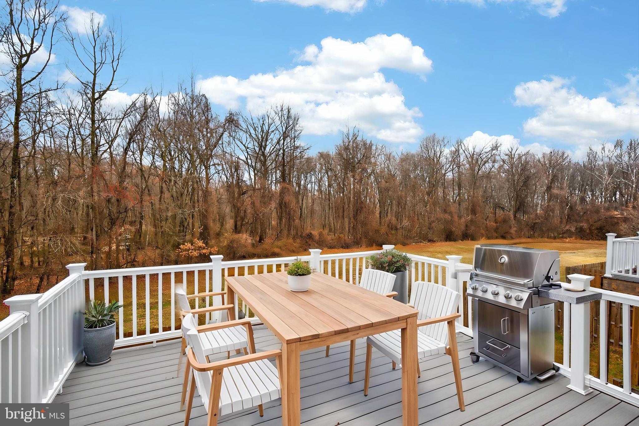 278 Brock Bridge Road Laurel, MD 20724 - Photo 11 of 22 Deck overlooking Parkland