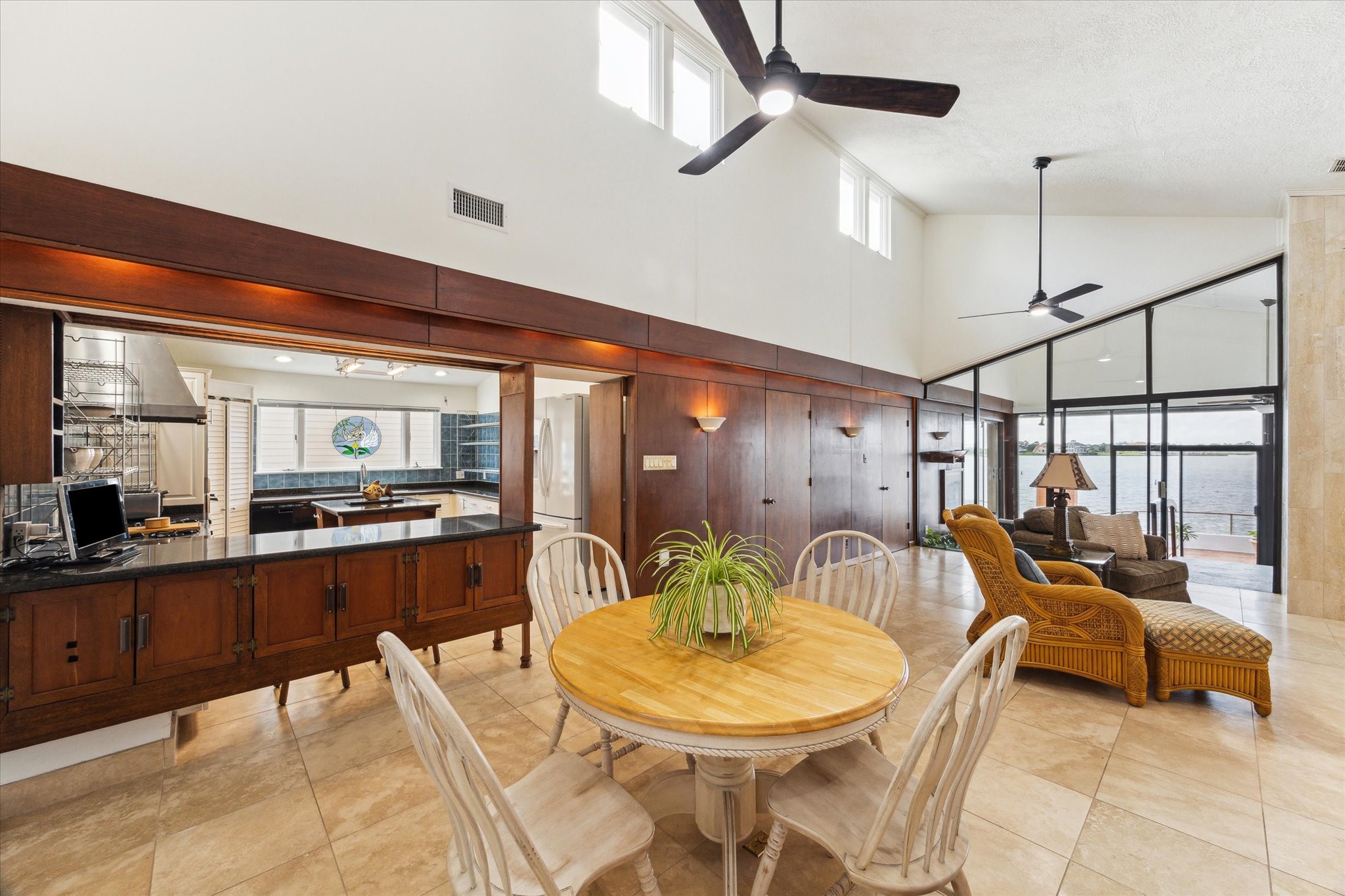 2414 Baycrest Drive Houston, TX 77058 - Photo 23 of 48