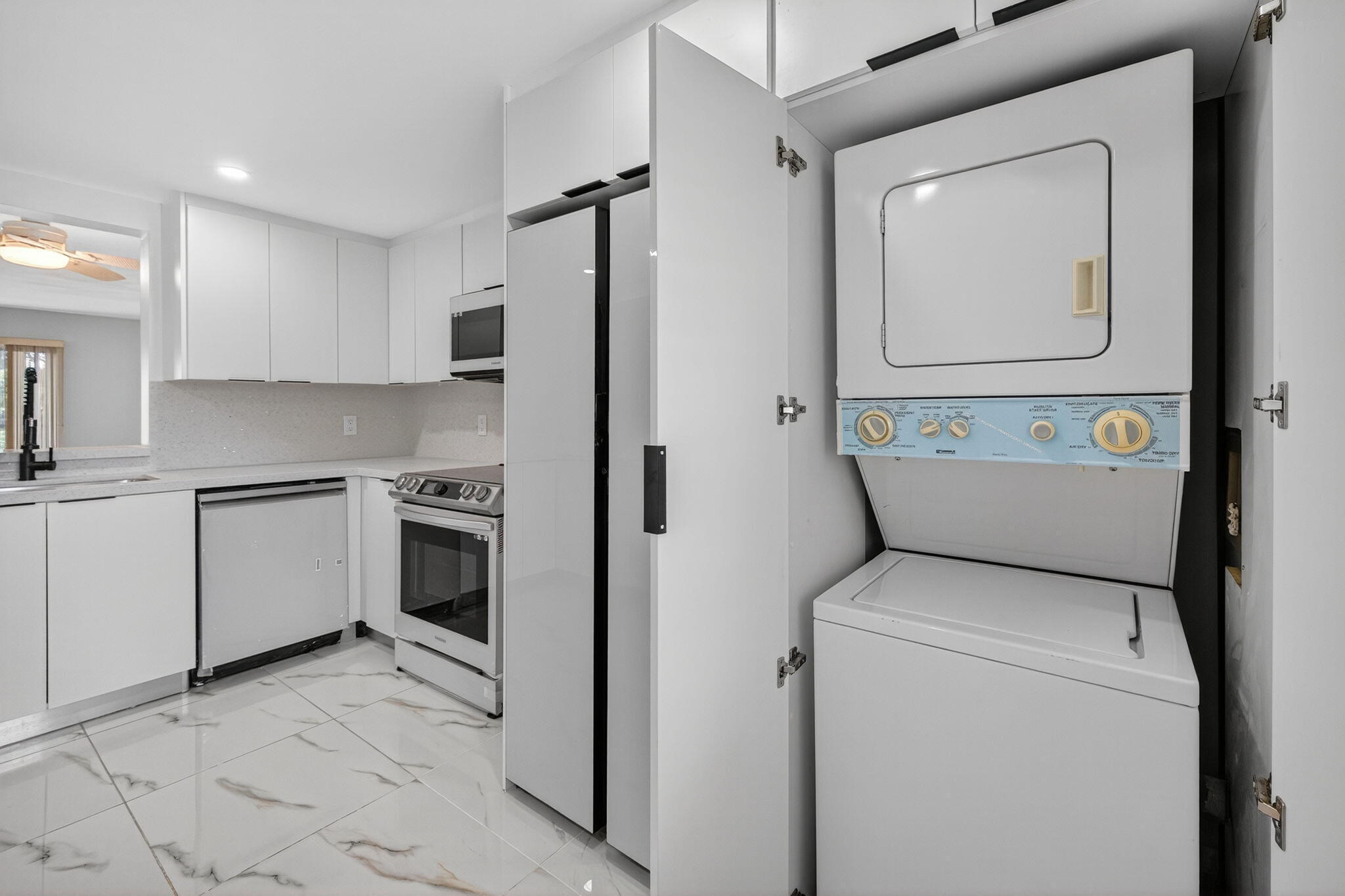 14375 Strathmore Lane, Unit 303 Delray Beach, FL 33446 - Photo 7 of 105 14375 Strathmore Lane 303