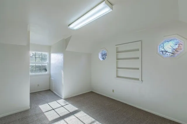 $550,000 | 309 Willow Creek Lane, Ovilla, TX 75154