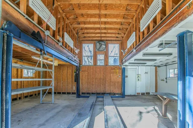 $550,000 | 309 Willow Creek Lane, Ovilla, TX 75154