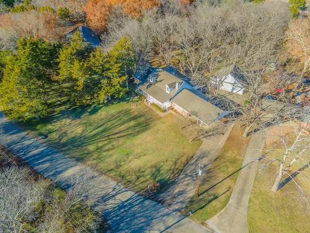 $550,000 | 309 Willow Creek Lane, Ovilla, TX 75154