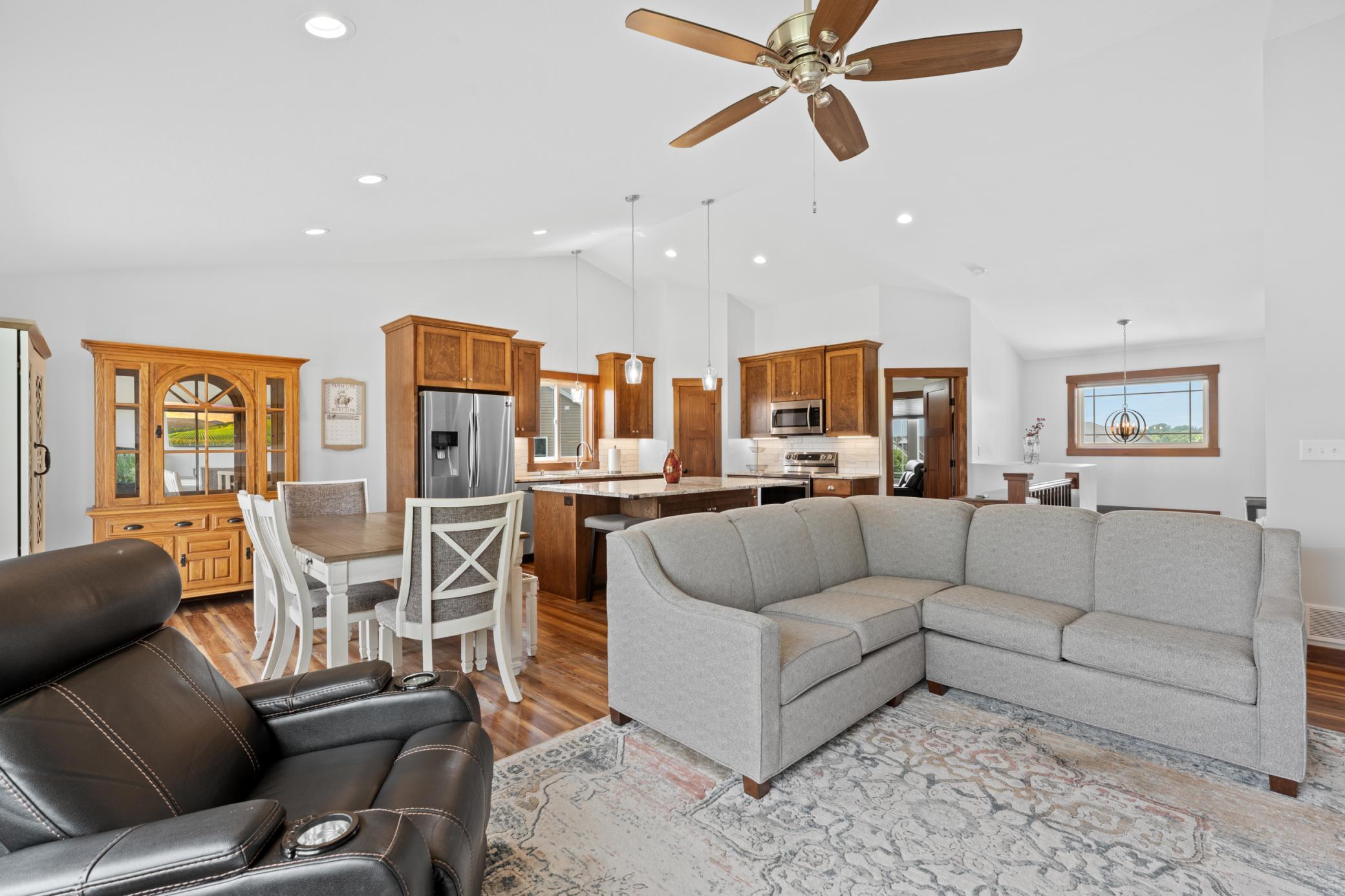 6278 55th Avenue Northwest Rochester, MN 55901 - Photo 7 of 48