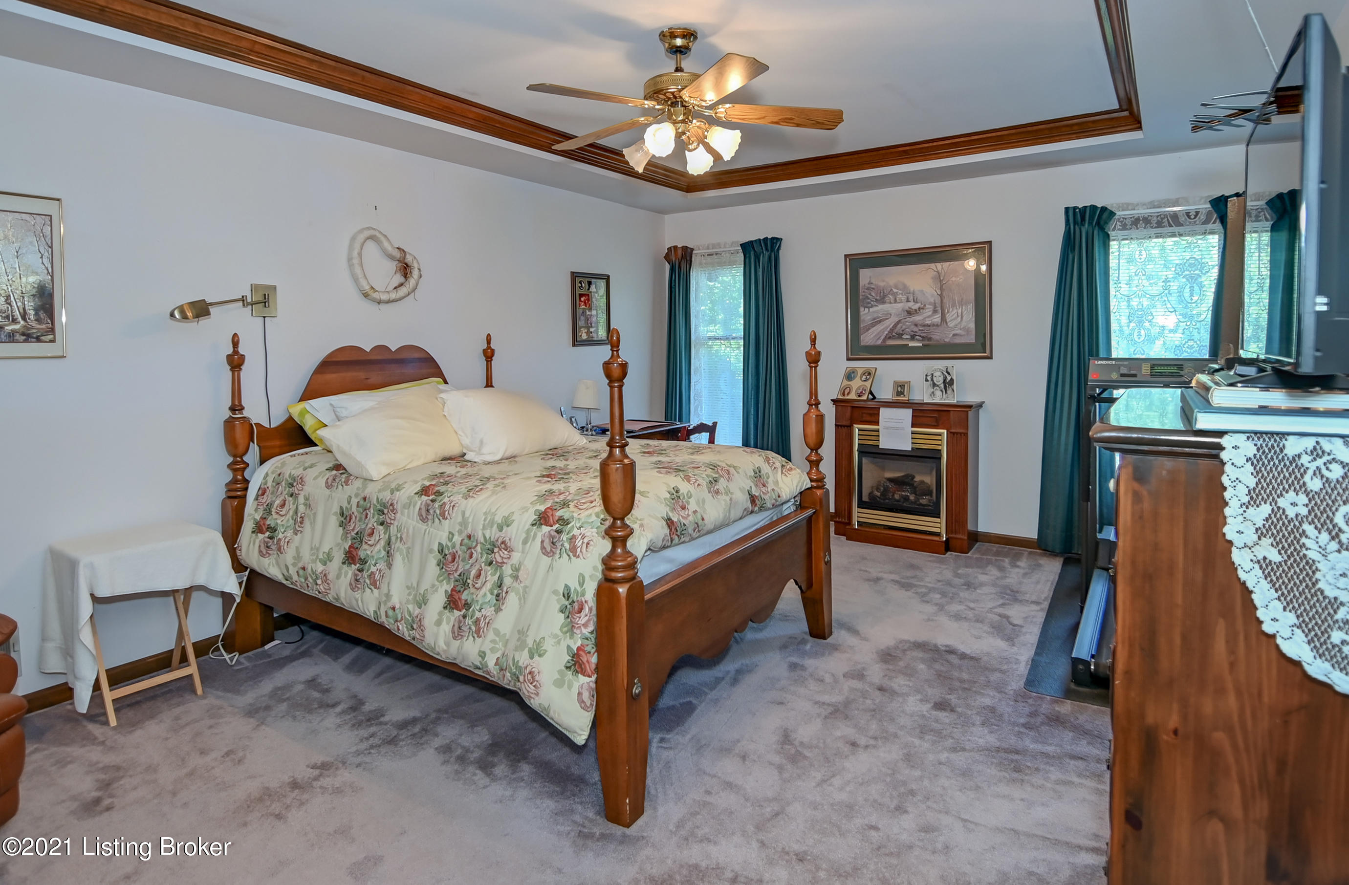 710 West Laurel River Road Shepherdsville, KY 40165 - Photo 35 of 49 710WLaurelRiverRd-37